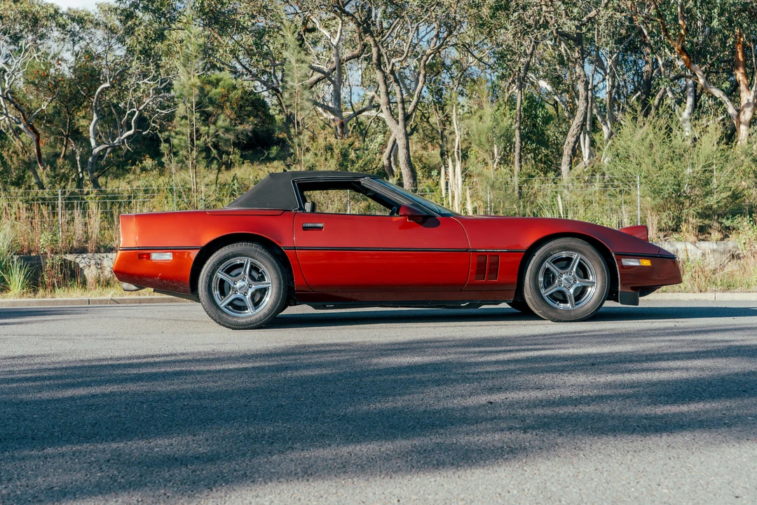 1986 Chevrolet Corvette C4 - Image 8 of 31