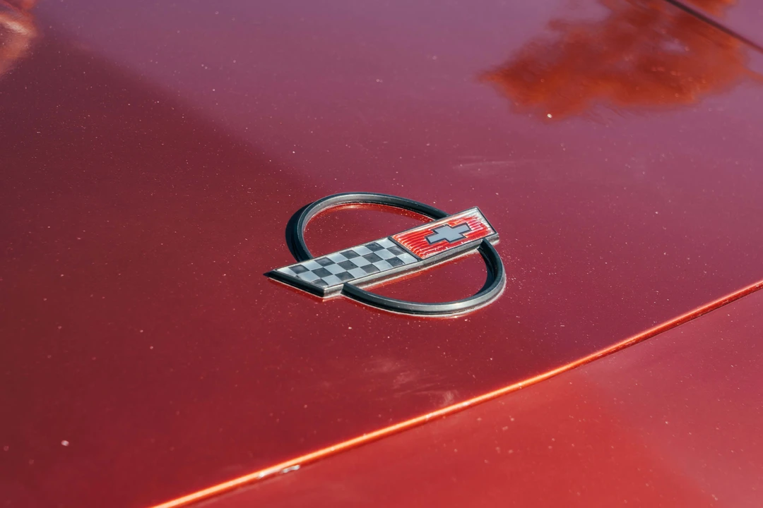 1986 Chevrolet Corvette C4 - Image 16 of 31