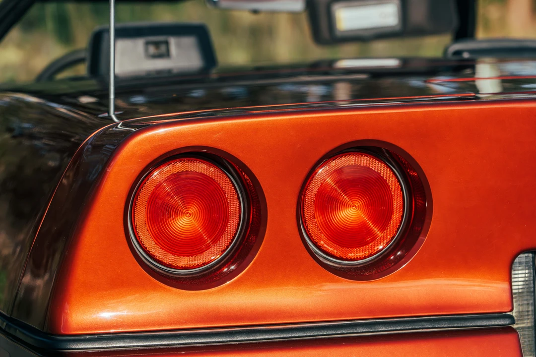 1986 Chevrolet Corvette C4 - Image 25 of 31