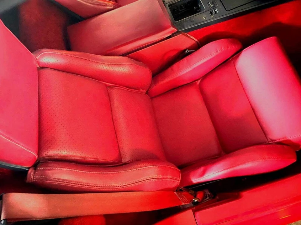 1986 Chevrolet Corvette C4 - Image 27 of 30