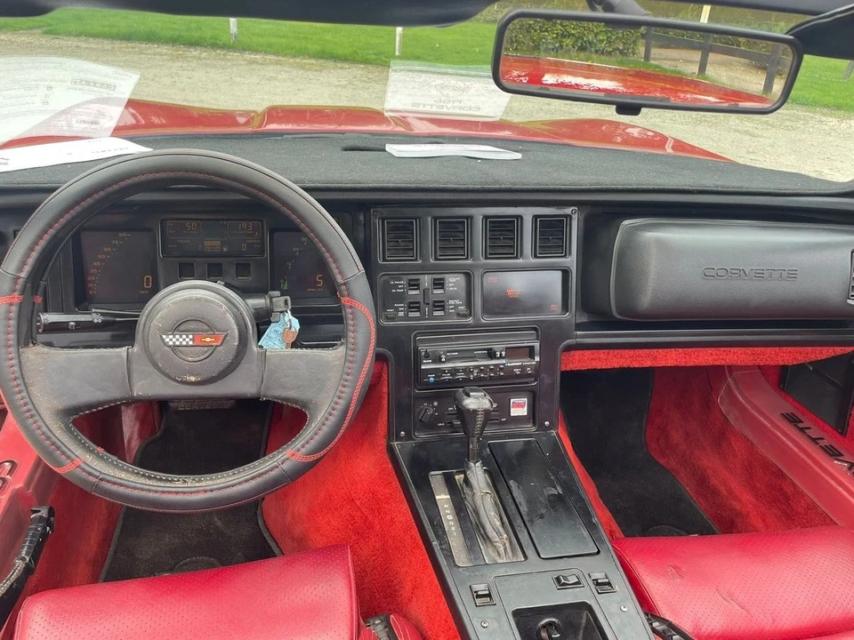1986 Chevrolet Corvette C4 - Image 26 of 30