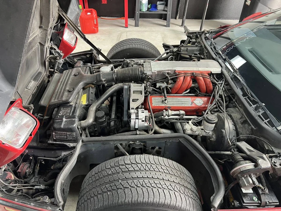 1986 Chevrolet Corvette C4 - Image 12 of 15