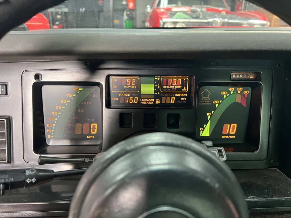 1986 Chevrolet Corvette C4 - Image 11 of 15