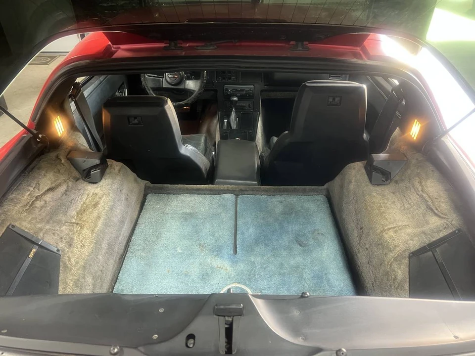 1986 Chevrolet Corvette C4 - Image 14 of 15