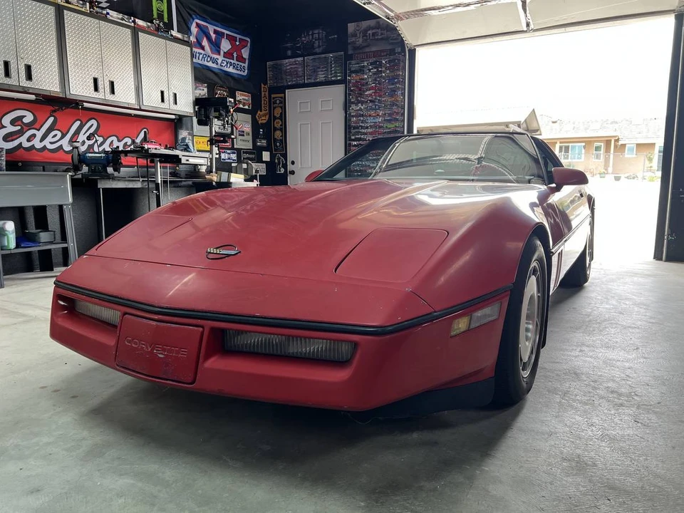 1986 Chevrolet Corvette C4 - Image 4 of 15