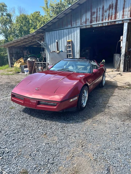 1986 Chevrolet Corvette C4 - Image 1 of 17