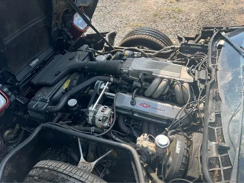 1986 Chevrolet Corvette C4 - Image 3 of 17
