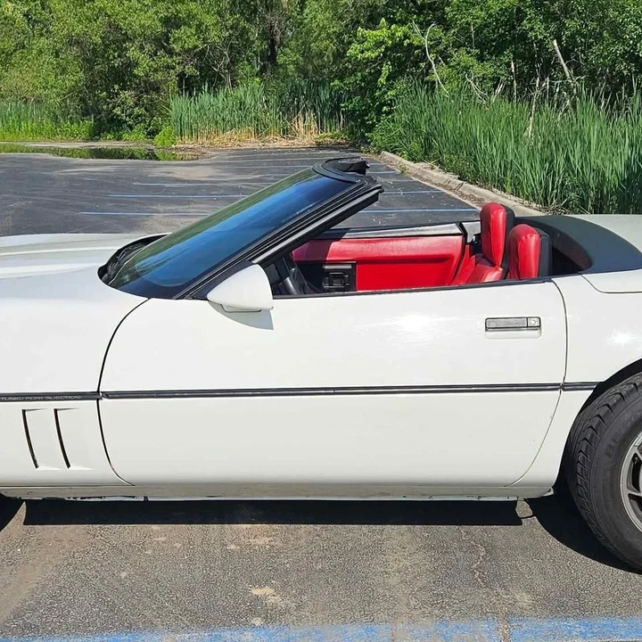 1986 Chevrolet Corvette C4 - Image 4 of 14