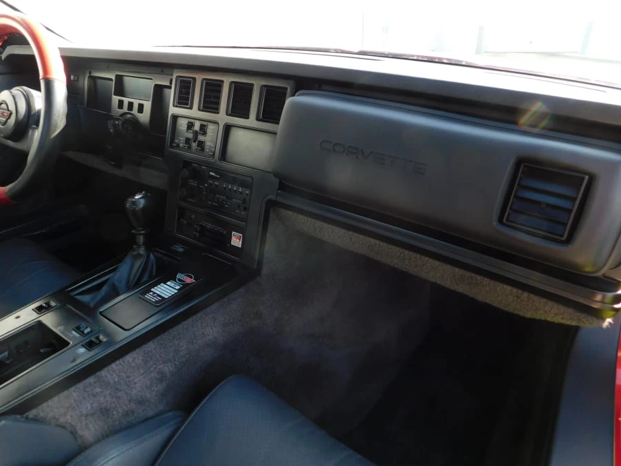 1986 Chevrolet Corvette C4 - Image 5 of 15