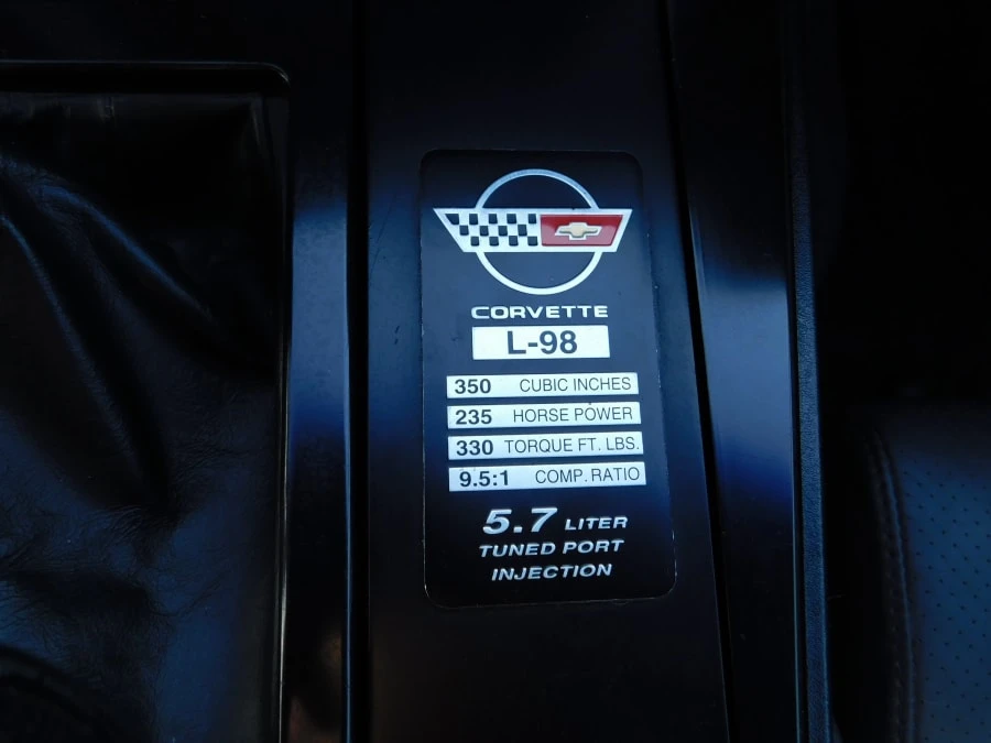 1986 Chevrolet Corvette C4 - Image 9 of 15