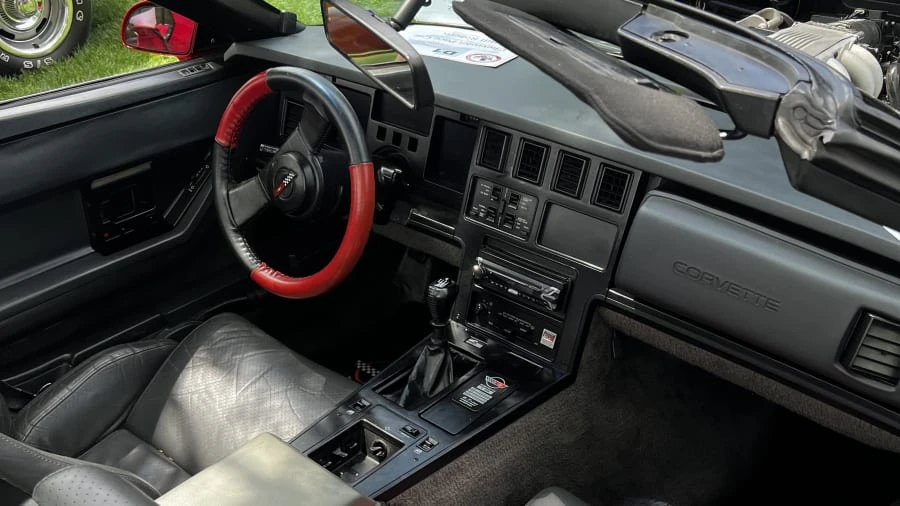 1986 Chevrolet Corvette C4 - Image 6 of 11
