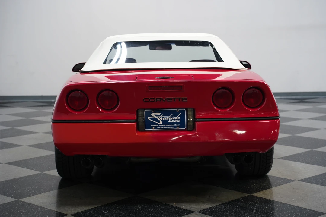 1986 Chevrolet Corvette C4 - Image 25 of 31