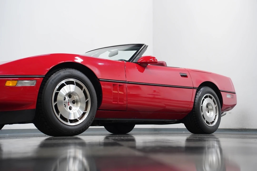 1986 Chevrolet Corvette C4 - Image 22 of 31