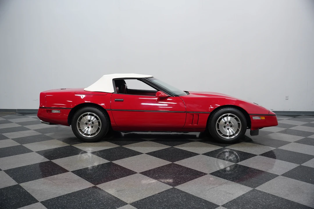 1986 Chevrolet Corvette C4 - Image 15 of 31