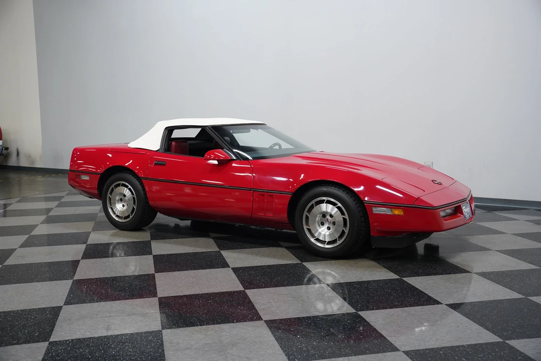 1986 Chevrolet Corvette C4 - Image 16 of 31
