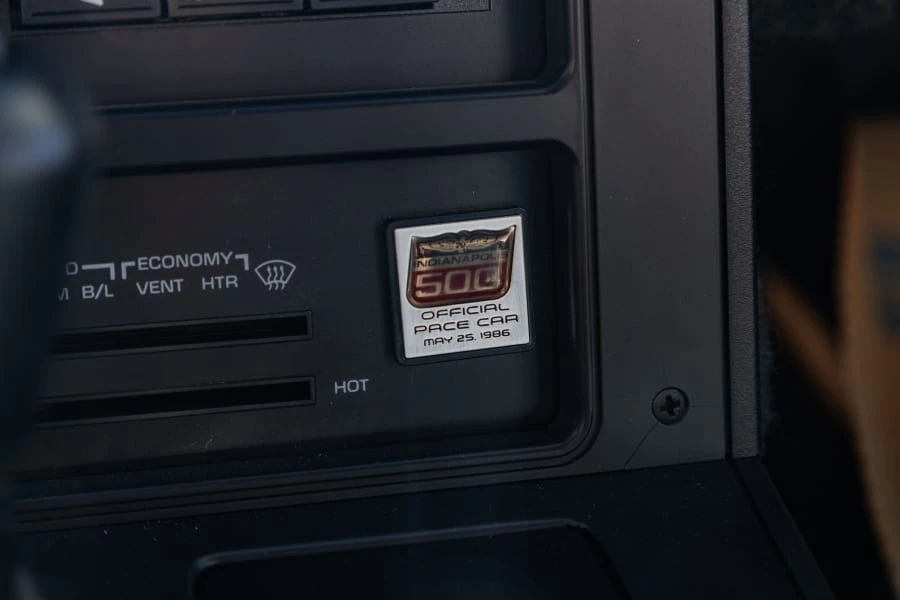 1986 Chevrolet Corvette C4 - Image 16 of 28