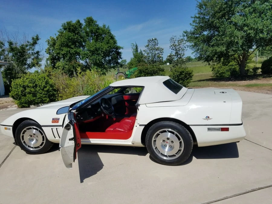 1986 Chevrolet Corvette C4 - Image 8 of 8
