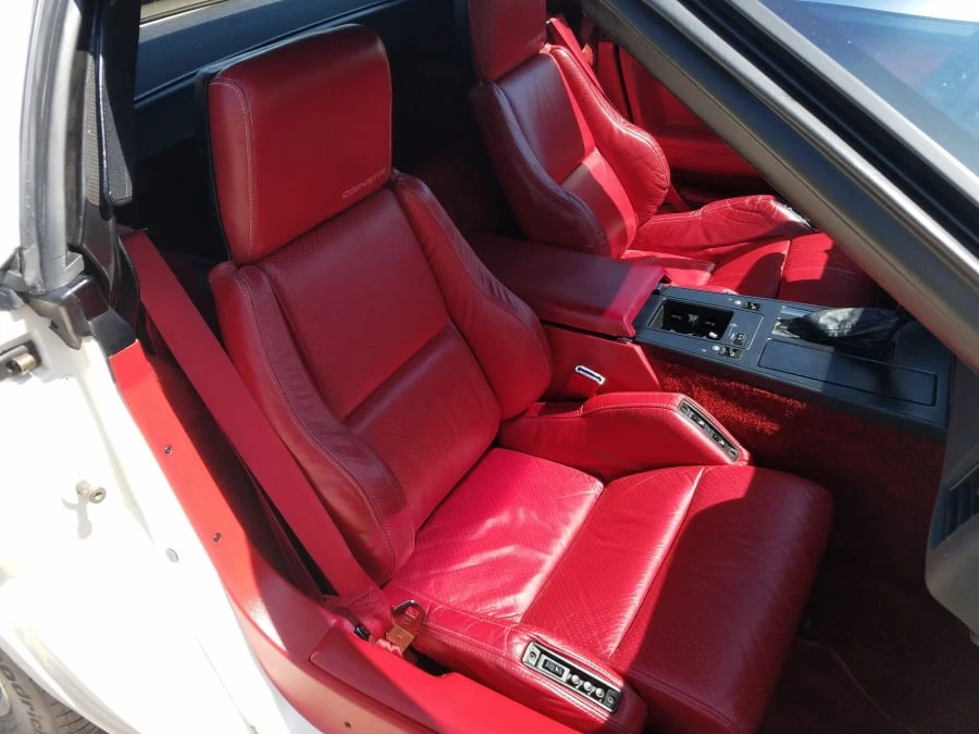 1986 Chevrolet Corvette C4 - Image 6 of 9