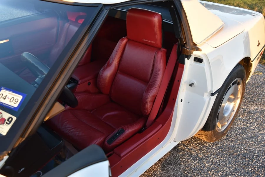 1986 Chevrolet Corvette C4 - Image 5 of 11