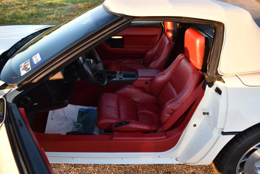 1986 Chevrolet Corvette C4 - Image 6 of 11
