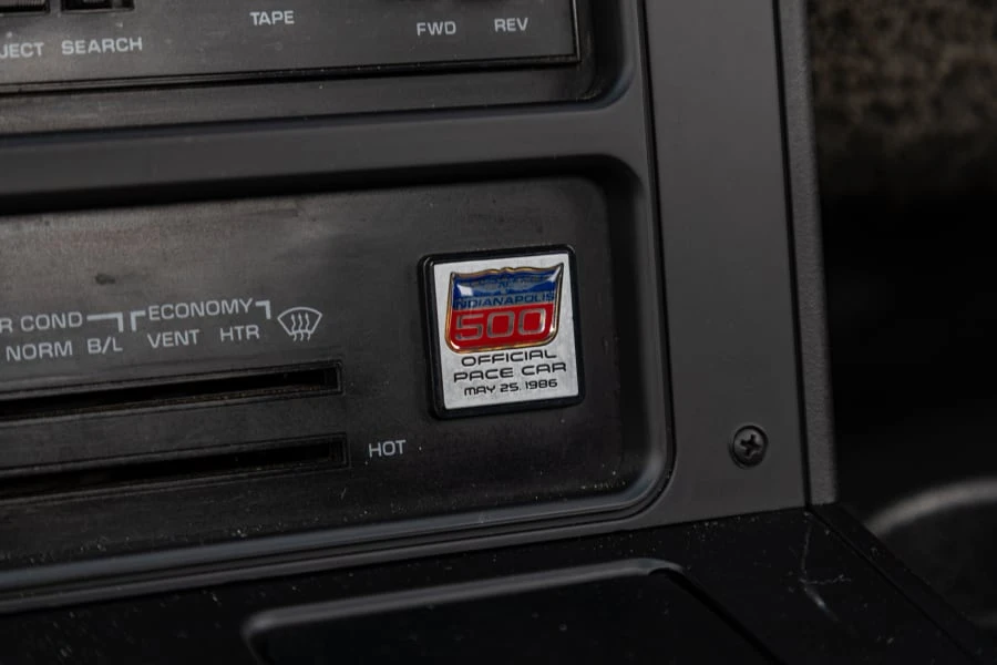 1986 Chevrolet Corvette C4 - Image 25 of 31