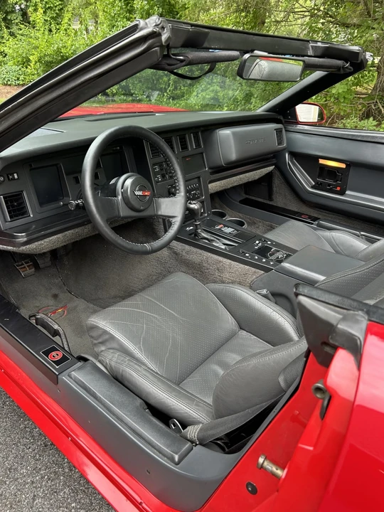 1986 Chevrolet Corvette C4 - Image 10 of 21