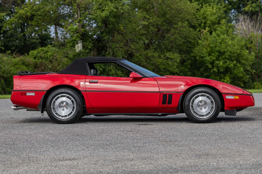 1986 Chevrolet Corvette C4 - Image 2 of 31