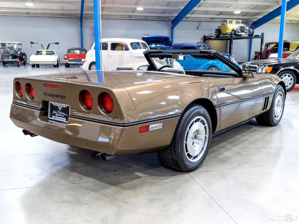 1986 Chevrolet Corvette C4 - Image 7 of 21