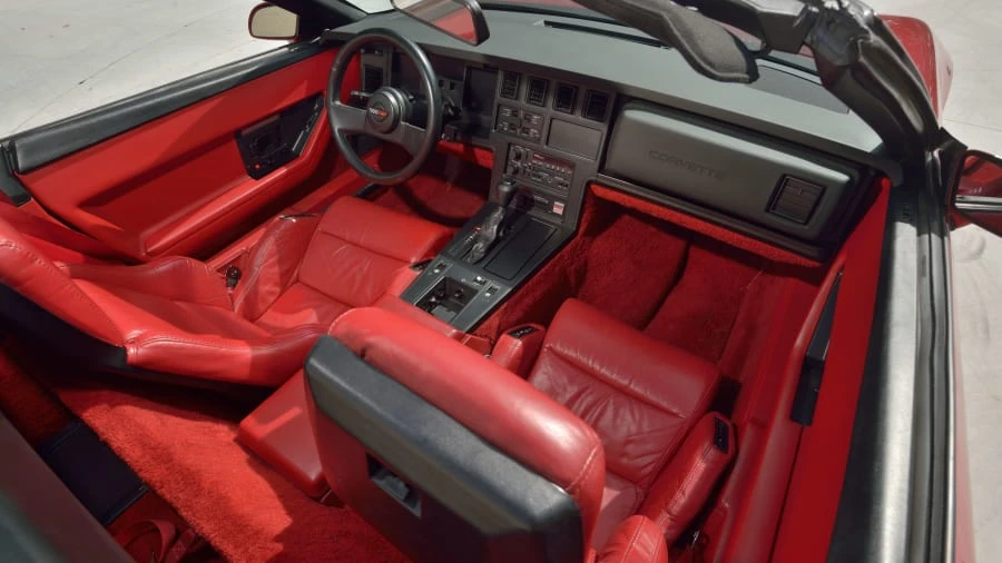 1986 Chevrolet Corvette C4 - Image 22 of 29