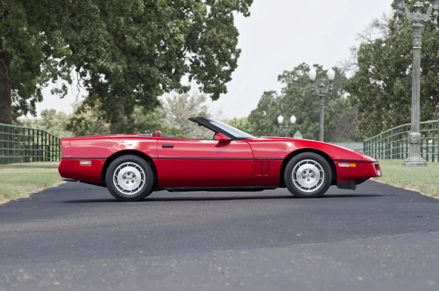 1986 Chevrolet Corvette C4 - Image 8 of 10