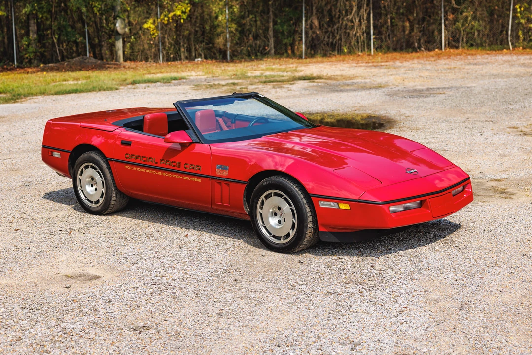 1986 Chevrolet Corvette C4 - Image 8 of 31