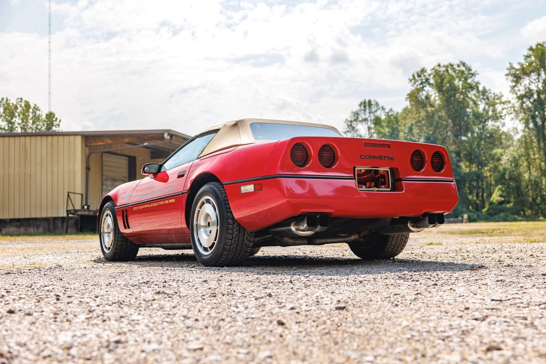 1986 Chevrolet Corvette C4 - Image 13 of 31