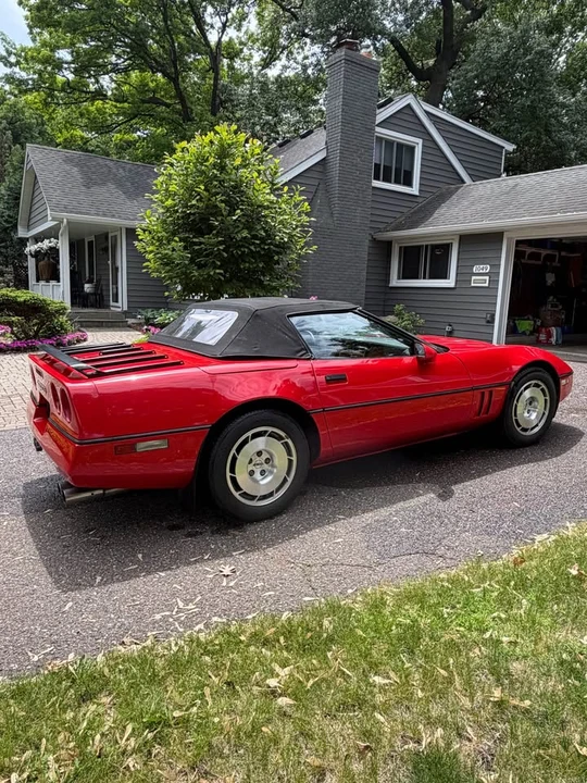 1986 Chevrolet Corvette C4 - Image 3 of 3