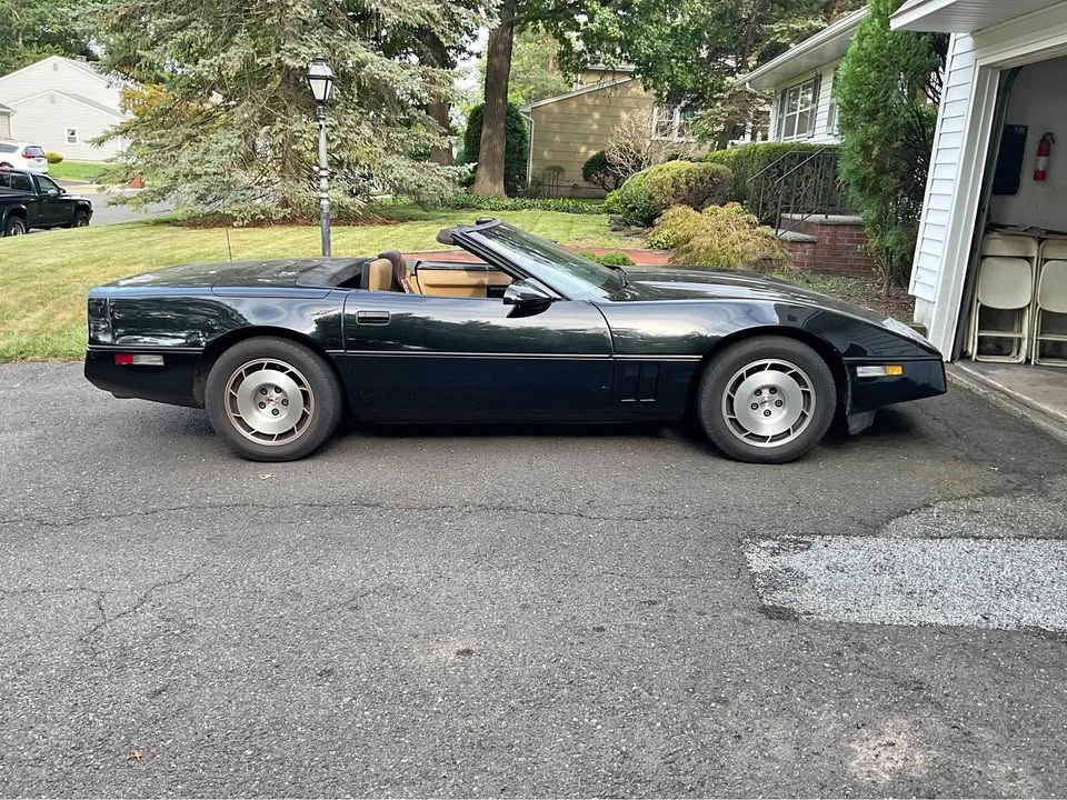 1986 Chevrolet Corvette C4 - Image 1 of 4