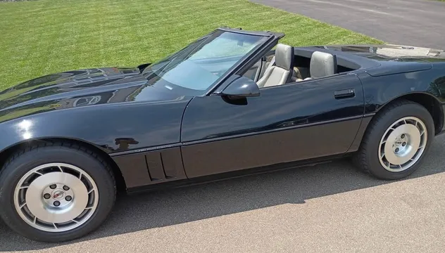 1986 Chevrolet Corvette C4 - Image 2 of 10