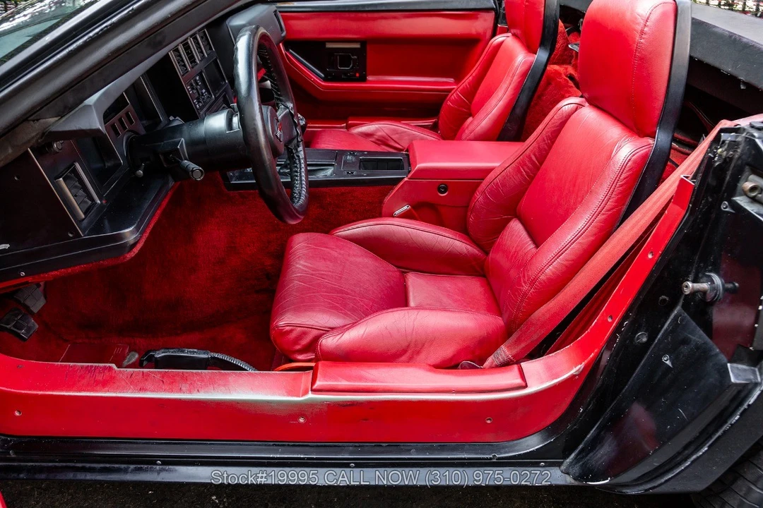 1986 Chevrolet Corvette C4 - Image 22 of 31