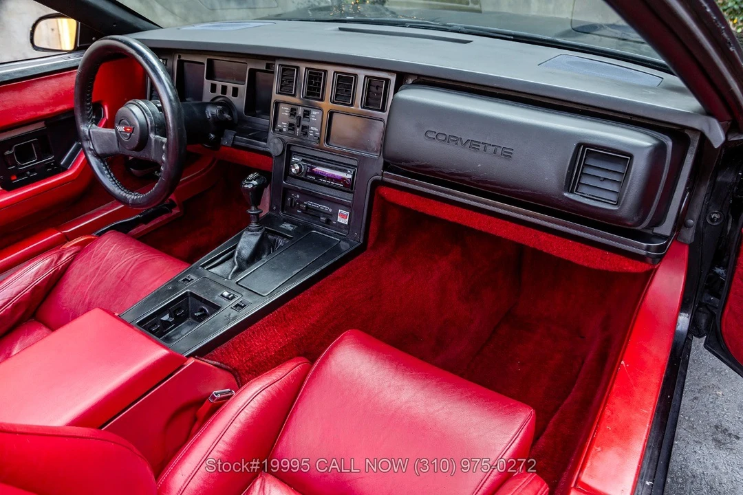 1986 Chevrolet Corvette C4 - Image 26 of 31