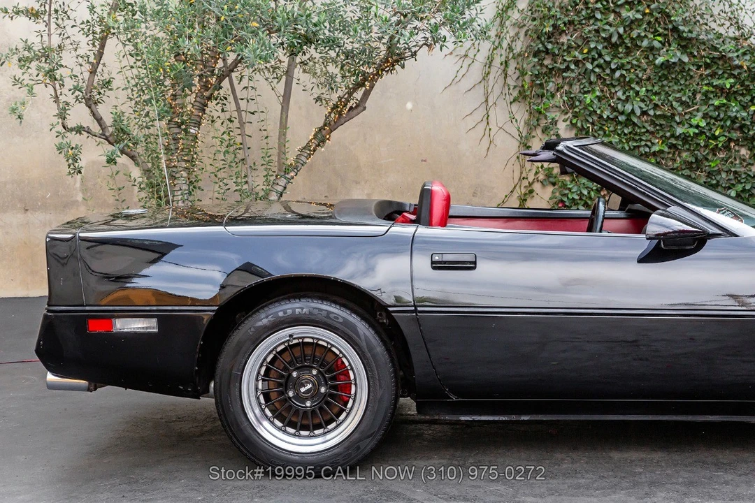 1986 Chevrolet Corvette C4 - Image 18 of 31