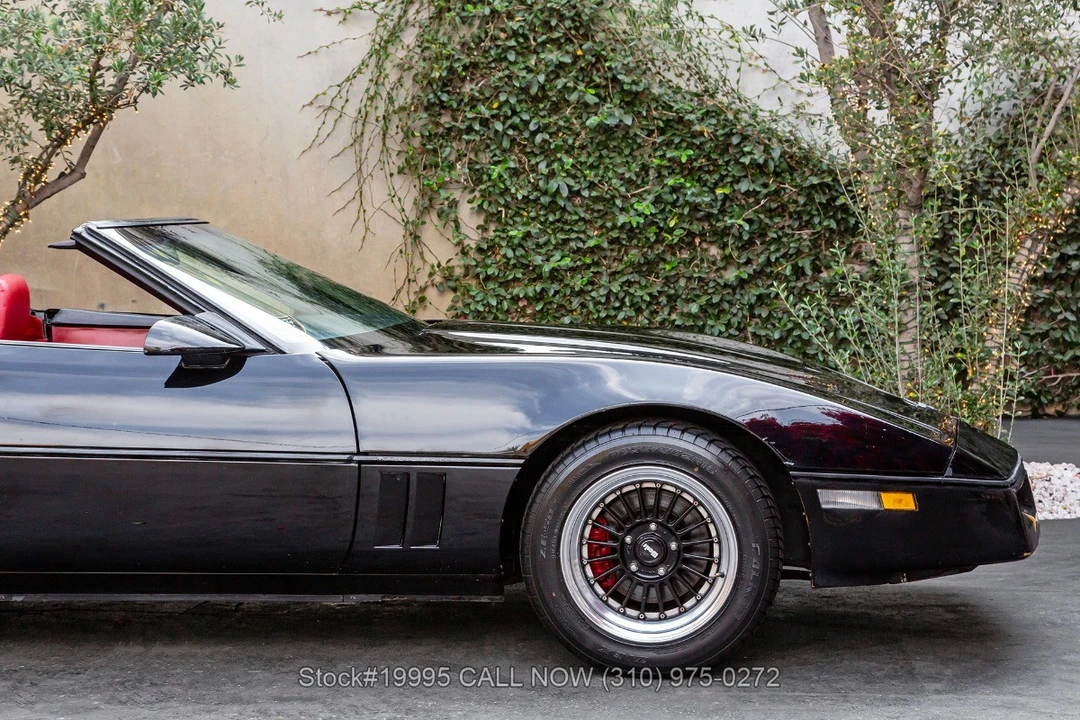 1986 Chevrolet Corvette C4 - Image 17 of 31