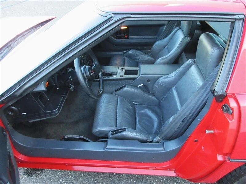 1986 Chevrolet Corvette C4 - Image 24 of 31