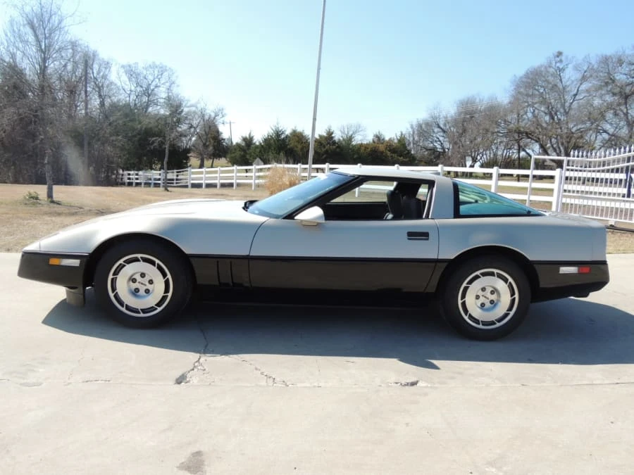 1986 Chevrolet Corvette C4 - Image 2 of 8