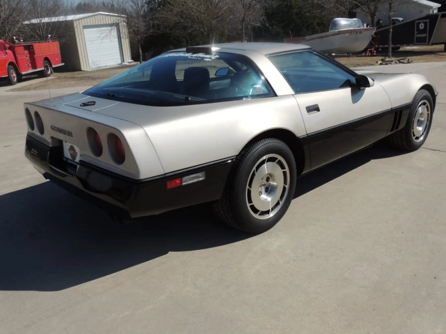 1986 Chevrolet Corvette C4 - Image 3 of 8