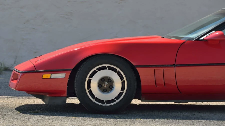 1986 Chevrolet Corvette C4 - Image 19 of 29