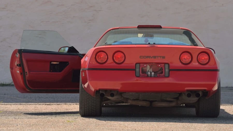 1986 Chevrolet Corvette C4 - Image 20 of 29