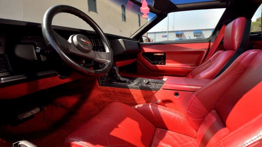 1986 Chevrolet Corvette C4 - Image 22 of 29