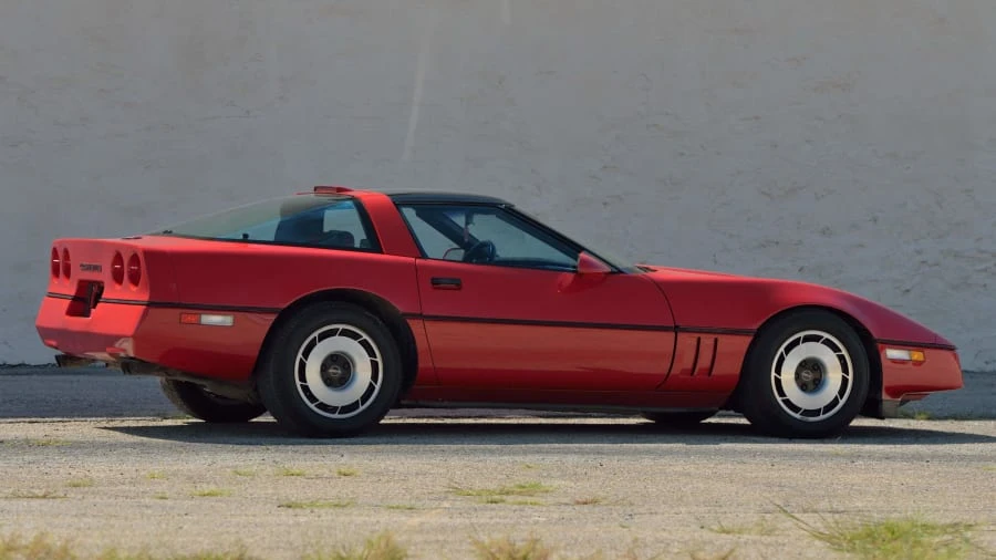 1986 Chevrolet Corvette C4 - Image 28 of 29
