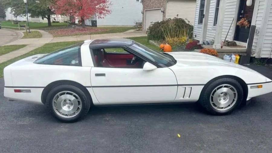 1986 Chevrolet Corvette C4 - Image 7 of 16
