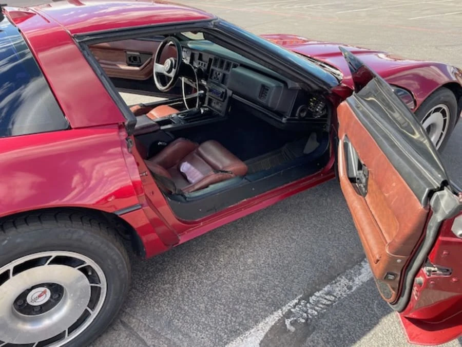 1986 Chevrolet Corvette C4 - Image 12 of 15