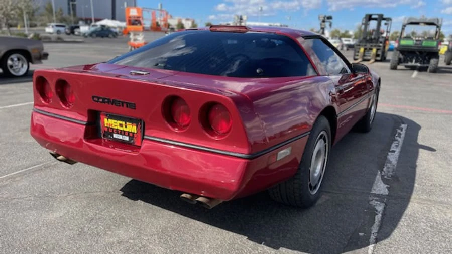 1986 Chevrolet Corvette C4 - Image 8 of 15