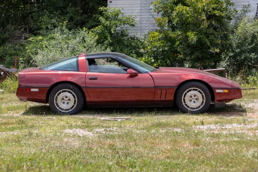 1986 Chevrolet Corvette C4 - Image 2 of 31